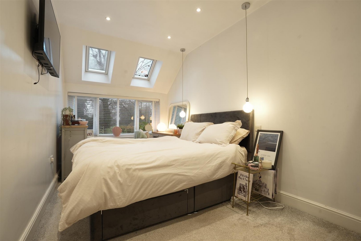 Norton Lane, Norton, Sheffield, S8 8GX