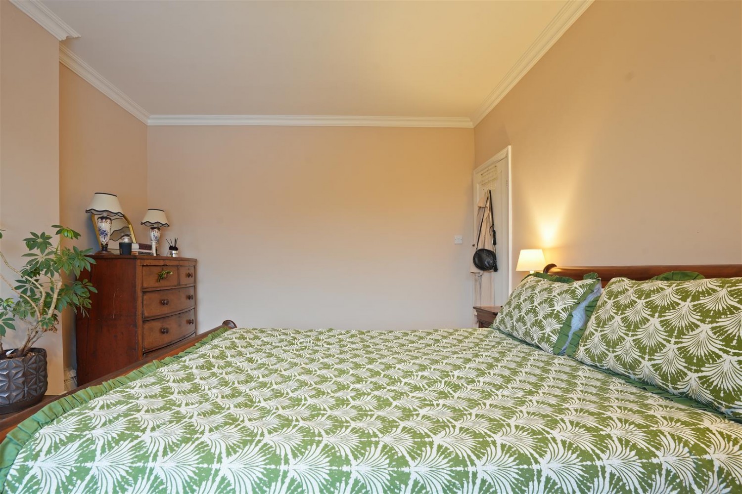 Norton Lane, Norton, Sheffield, S8 8GX