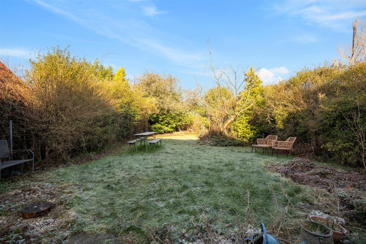 Norton Lane, Norton, Sheffield, S8 8GX