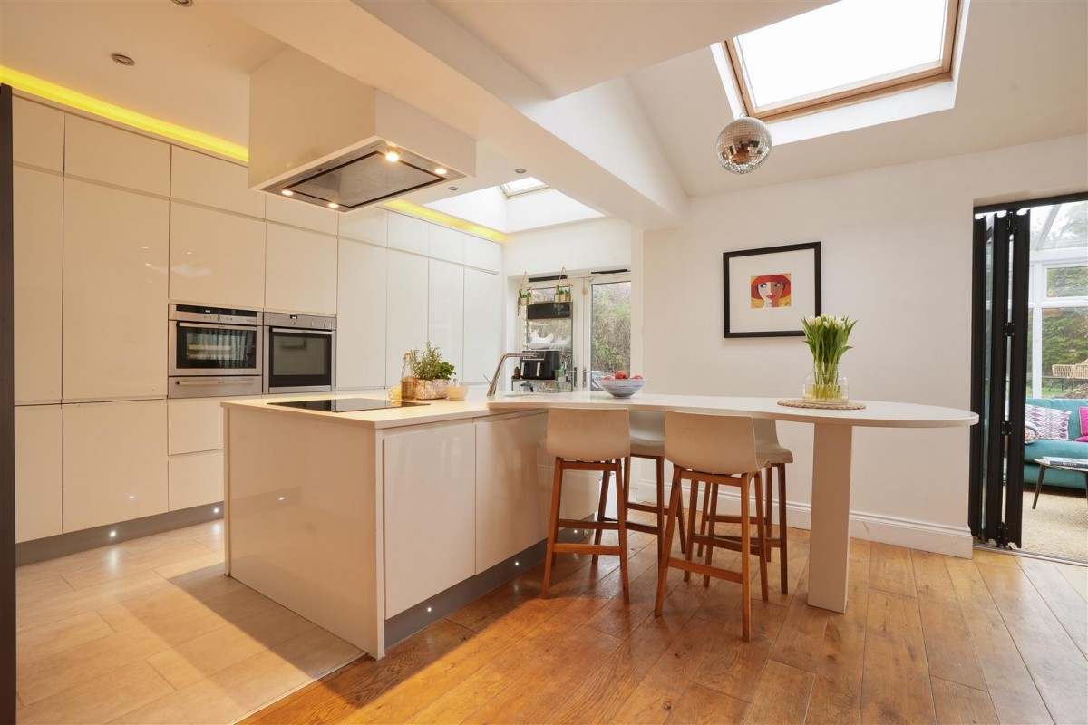 Norton Lane, Norton, Sheffield, S8 8GX