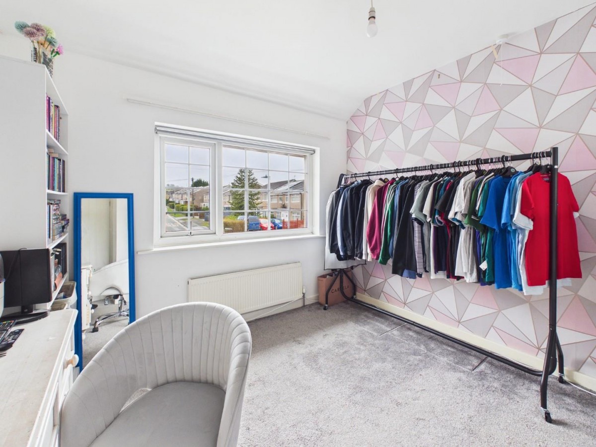 Airedale Avenue, Bingley