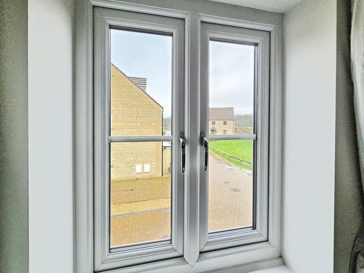 Goldfinch Edge, Cam, Dursley