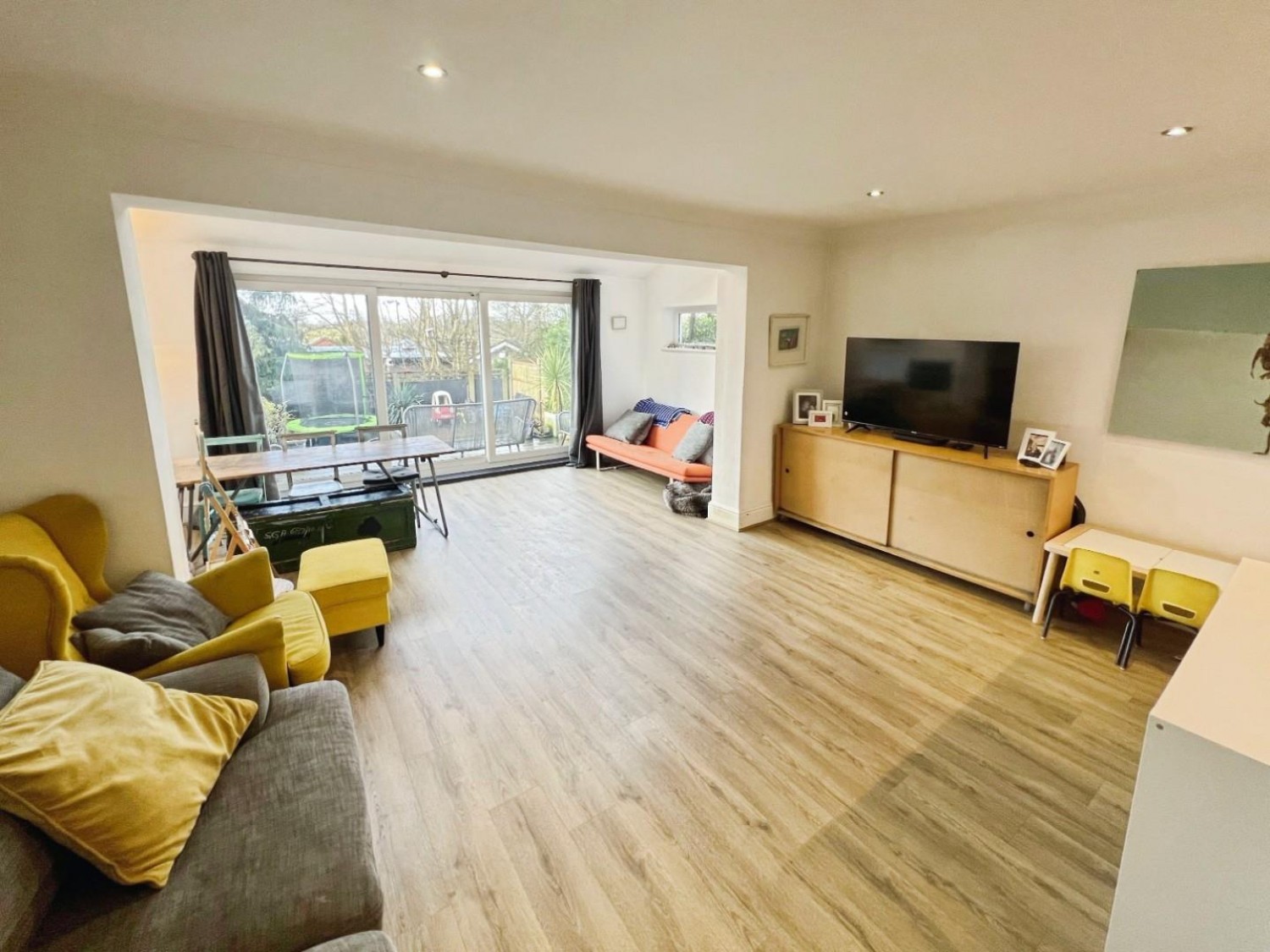 Thornleigh, Lower Gornal