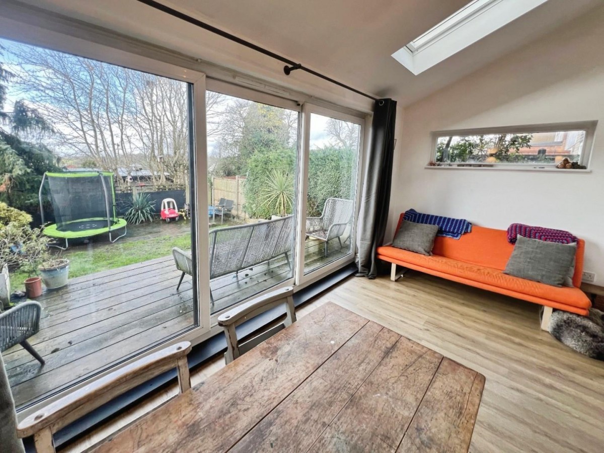 Thornleigh, Lower Gornal