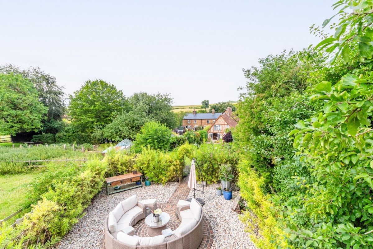 Stocks Road, Aldbury, Tring, Hertfordshire, HP23 5RU