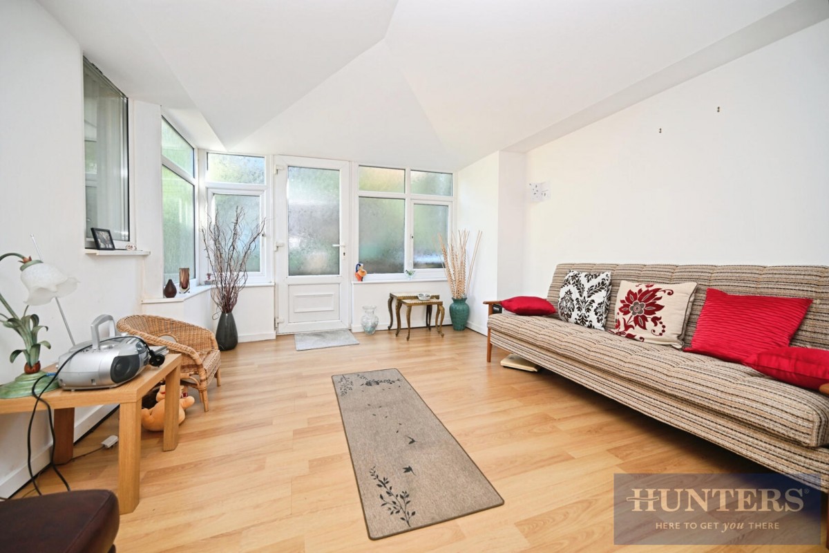 Banksfield Crescent, Yeadon, Leeds