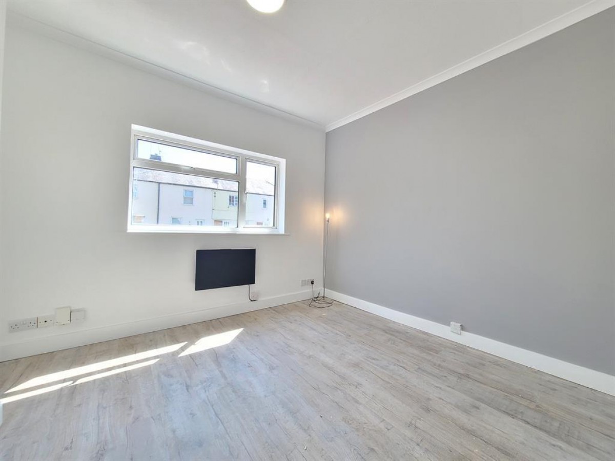 Great Knollys Street, Reading, RG1 7HL
