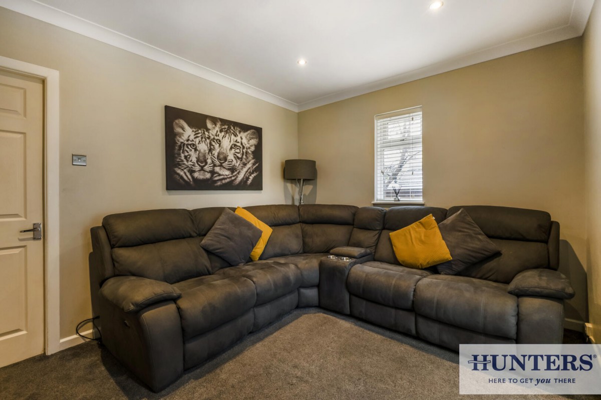 Copt Royd Grove, Yeadon, Leeds