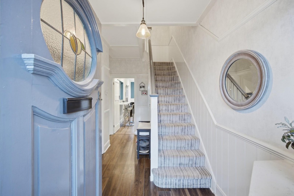 Holdenhurst Road, Bristol