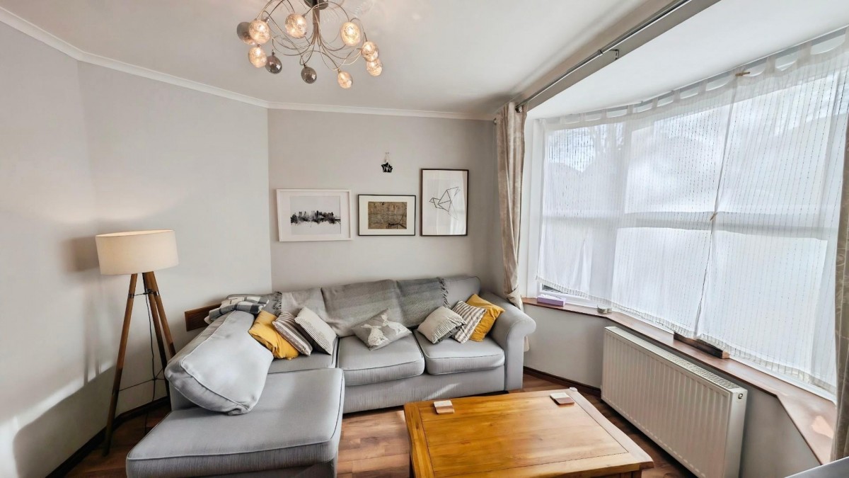 Maple Avenue, Bristol