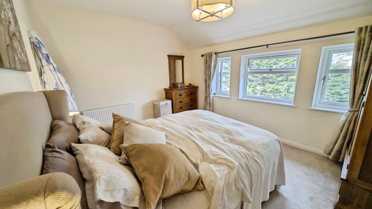 Maple Avenue, Bristol