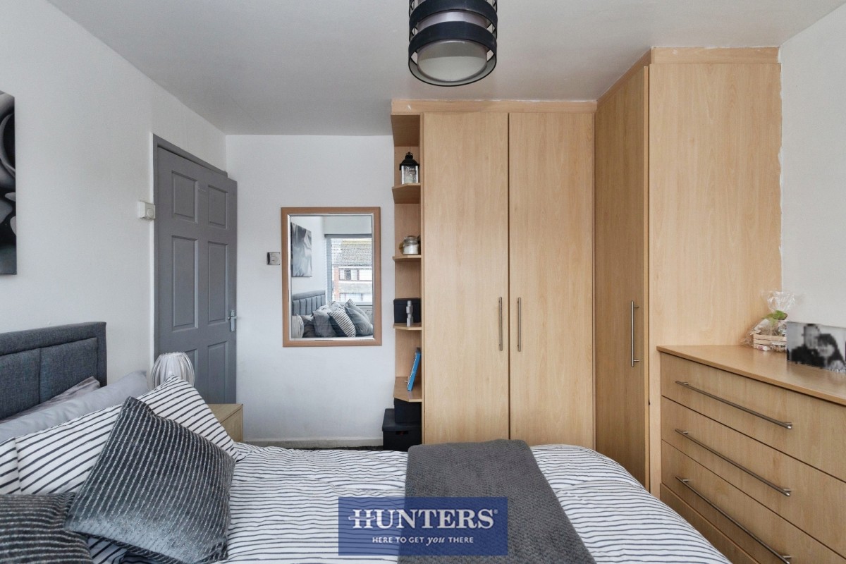 Staley Hall Road, Stalybridge