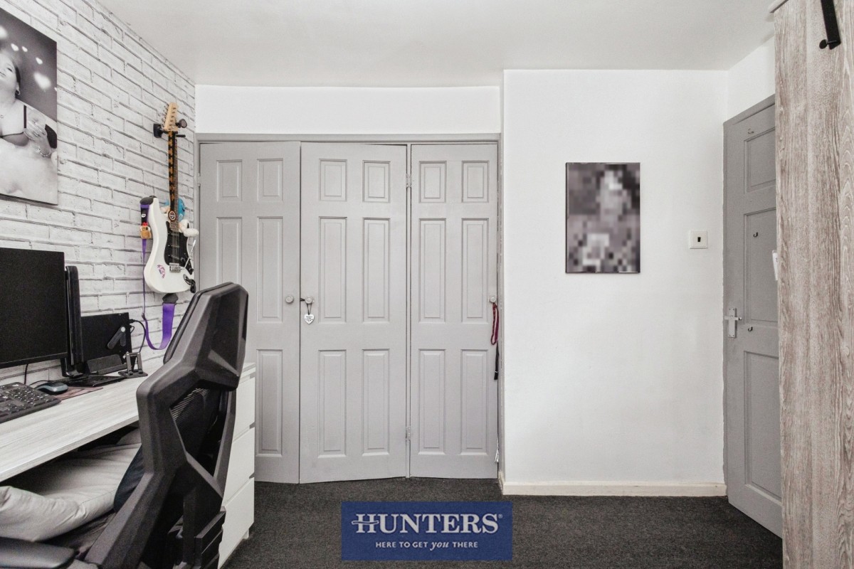 Staley Hall Road, Stalybridge