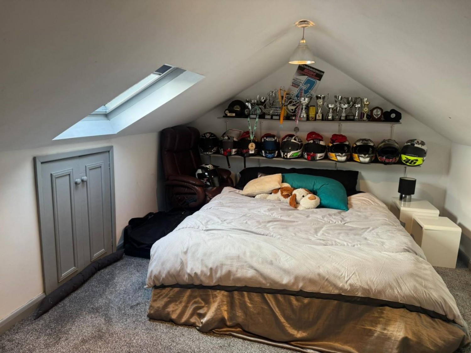 Staley Hall Road, Stalybridge