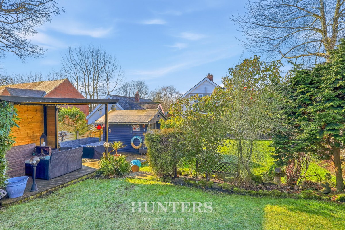 Stanycliffe Lane, Middleton, Manchester, M24