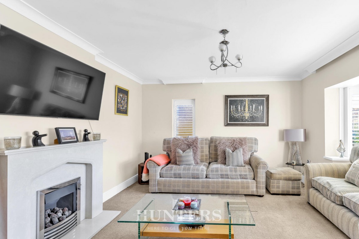 Stanycliffe Lane, Middleton, Manchester, M24