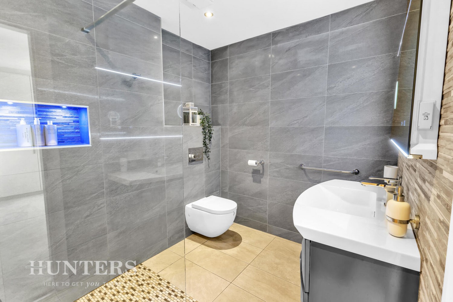 Lower Wicken View, Todmorden Road, Littleborough, OL15 9AQ