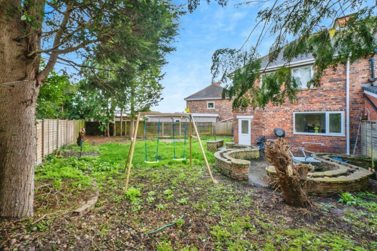 Steere Avenue, Tamworth