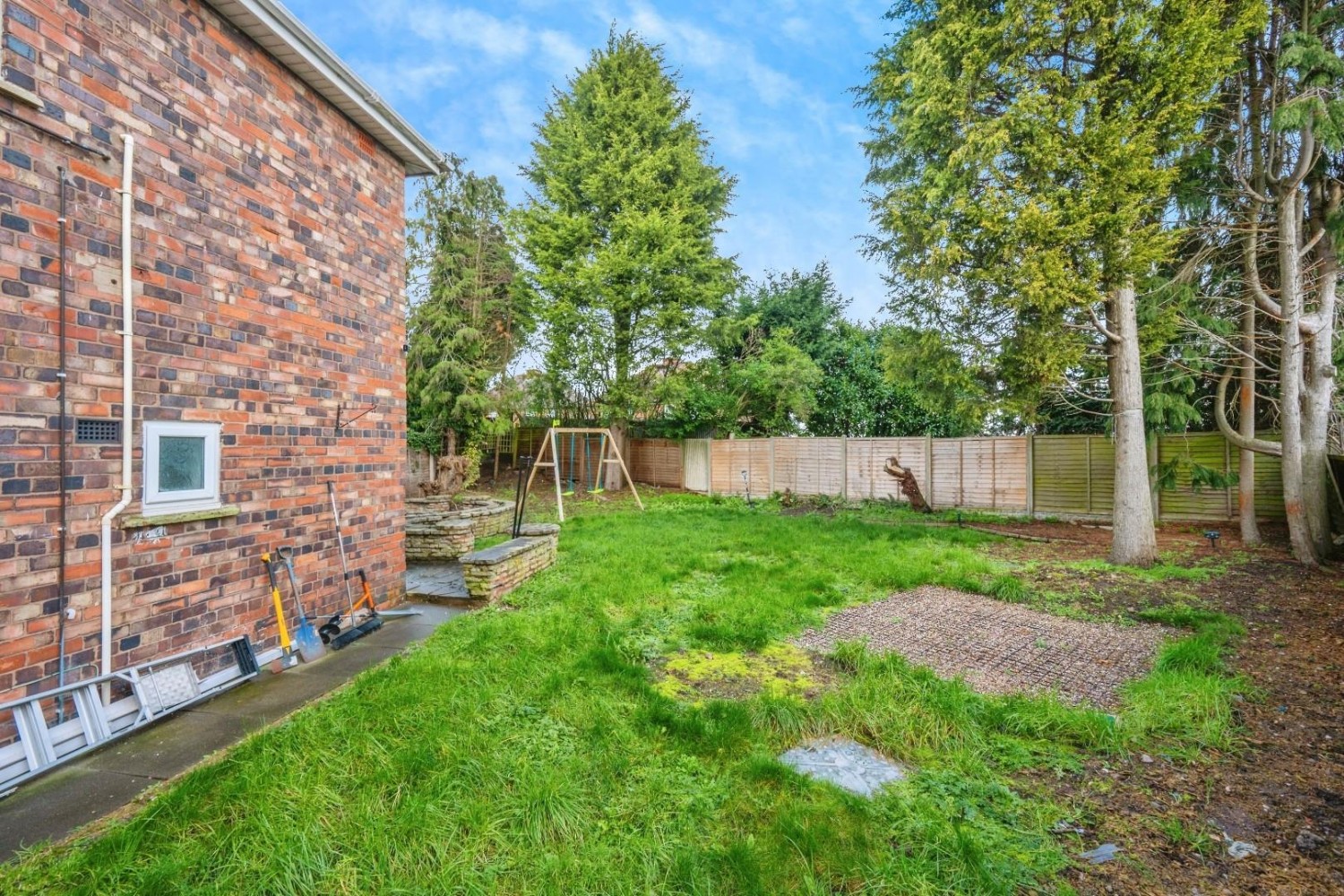 Steere Avenue, Tamworth