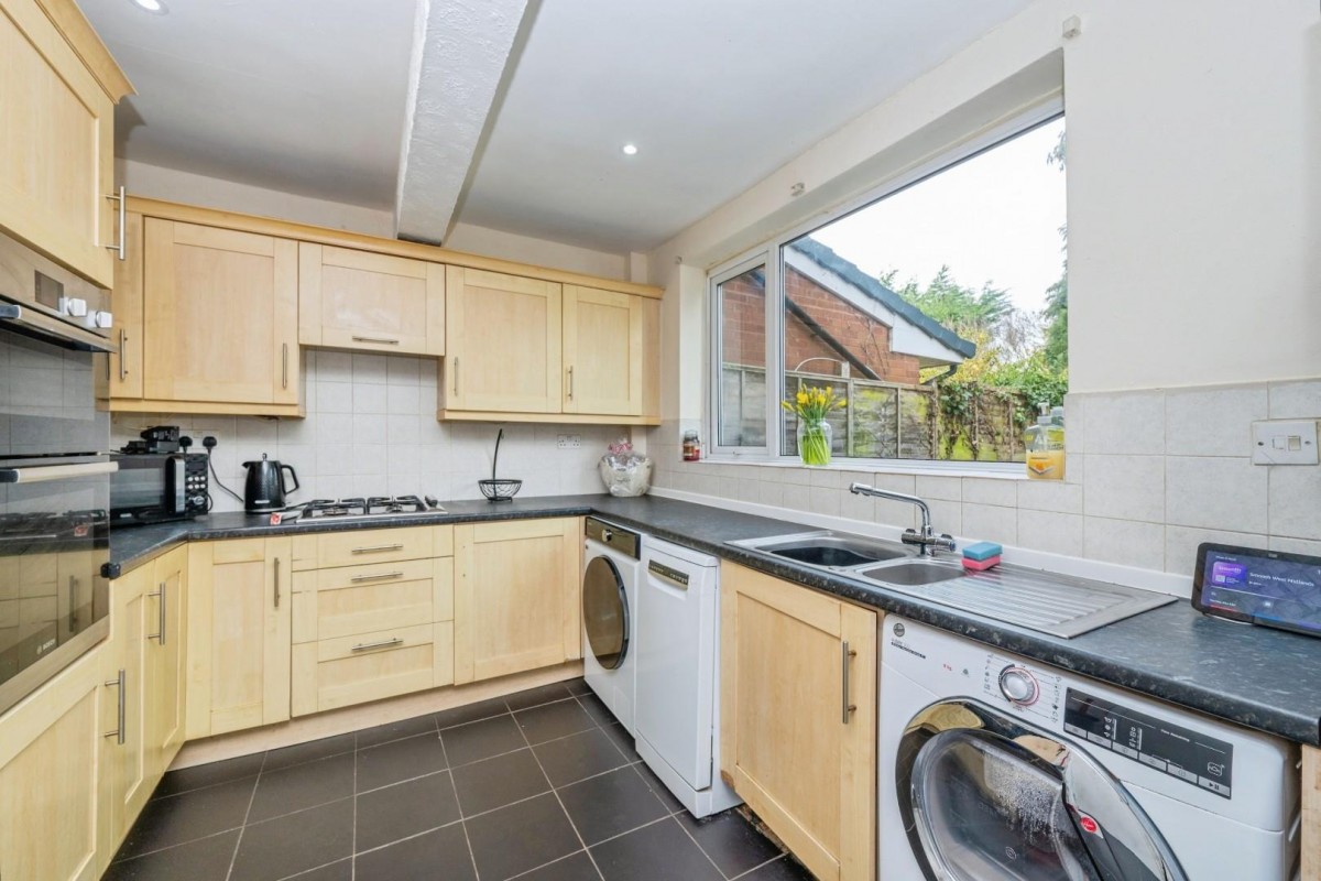 Steere Avenue, Tamworth