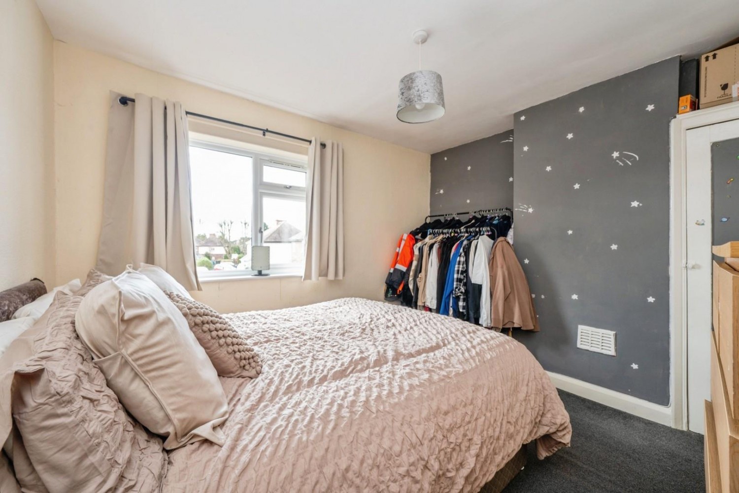 Steere Avenue, Tamworth