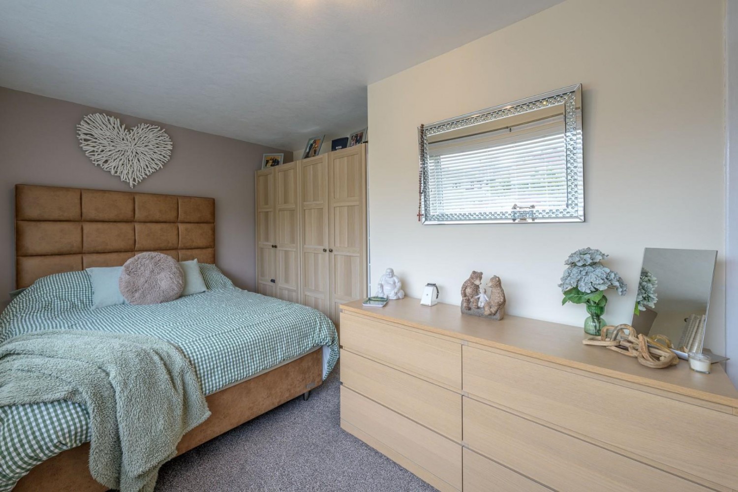 Thornleigh, Lower Gornal