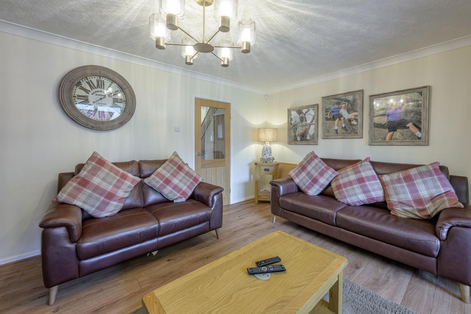 Thornleigh, Lower Gornal