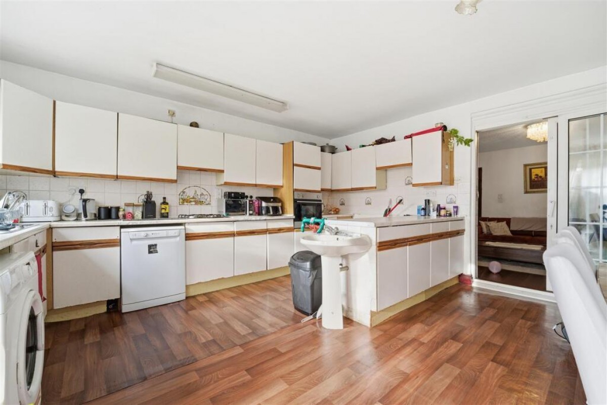 Croyde Avenue, Hayes