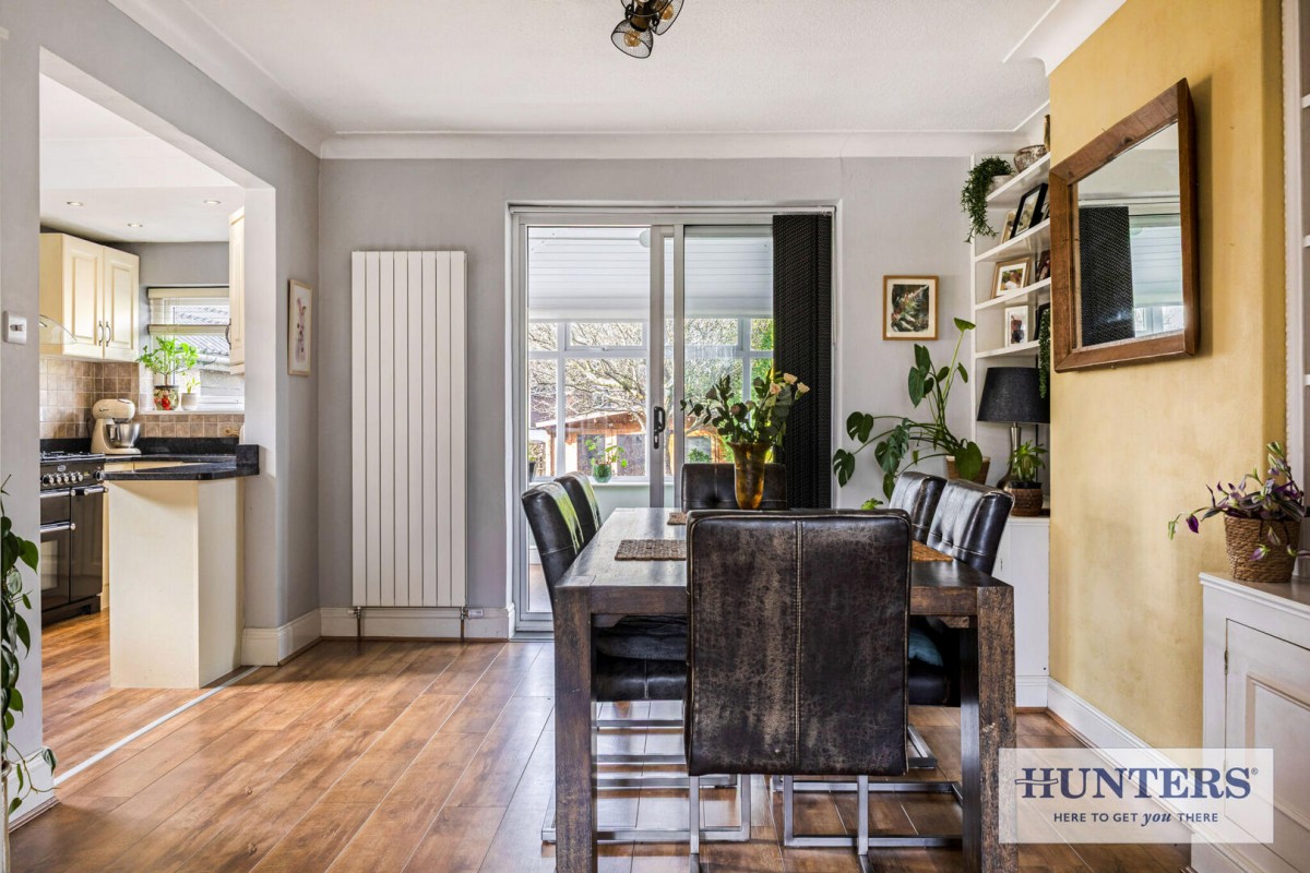 Layton Lane, Rawdon, Leeds