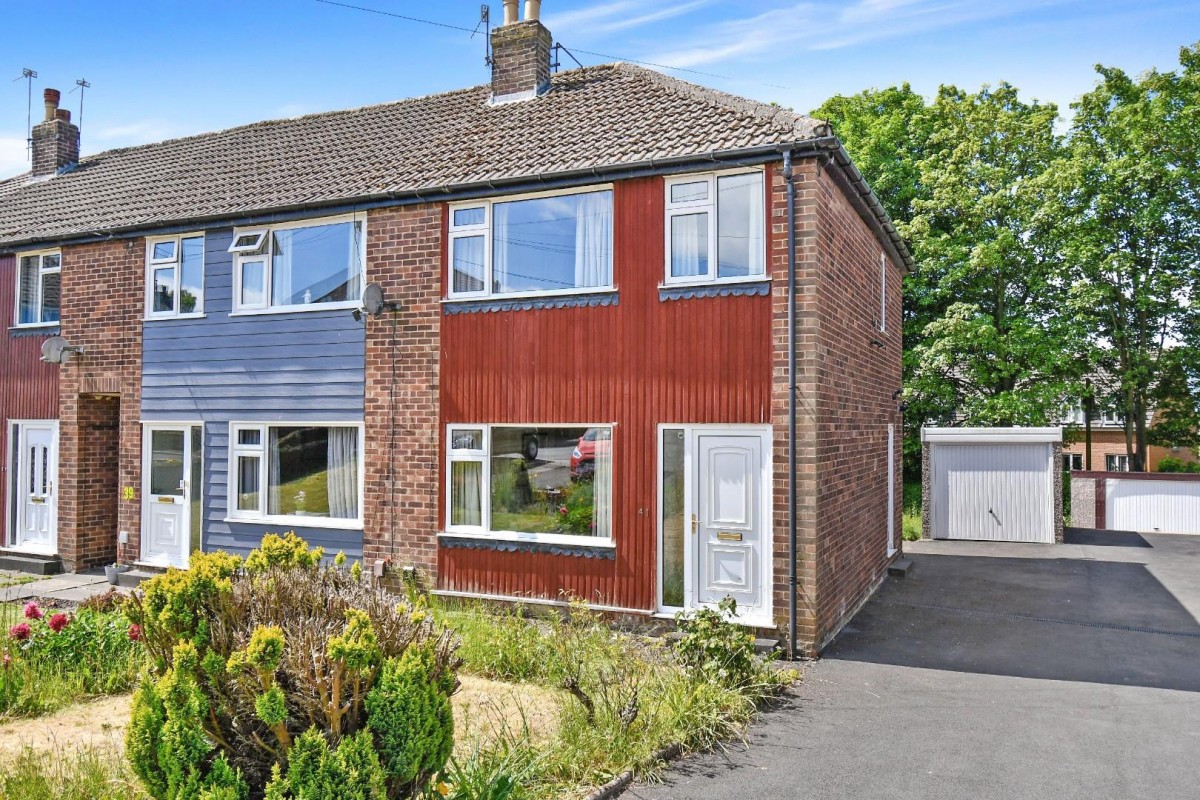 Whitestone Crescent, Yeadon, Leeds