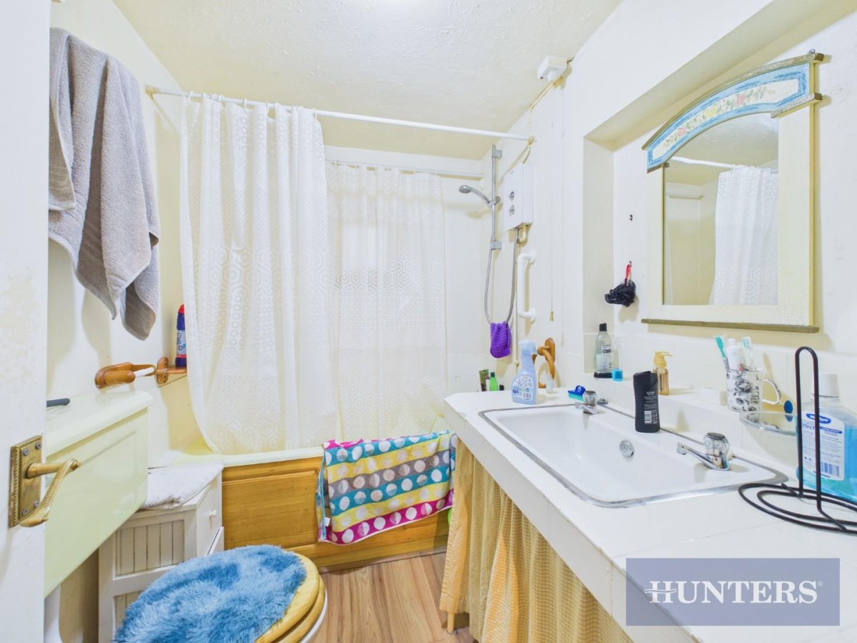 New Queen Street, Scarborough