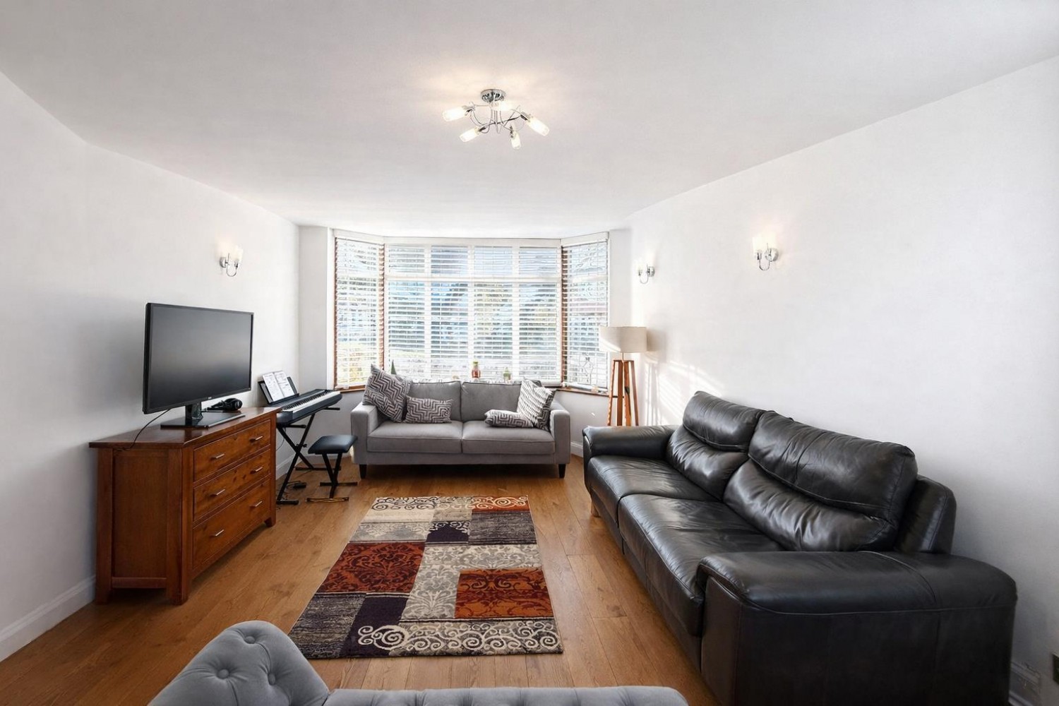 Briarwood Road, Epsom