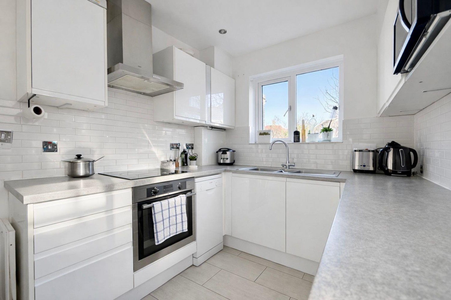 Briarwood Road, Epsom