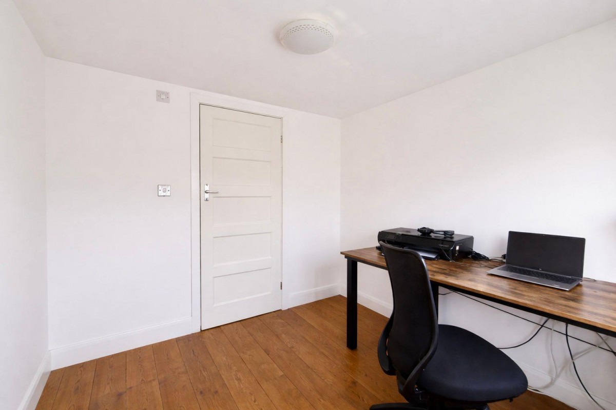 Briarwood Road, Epsom