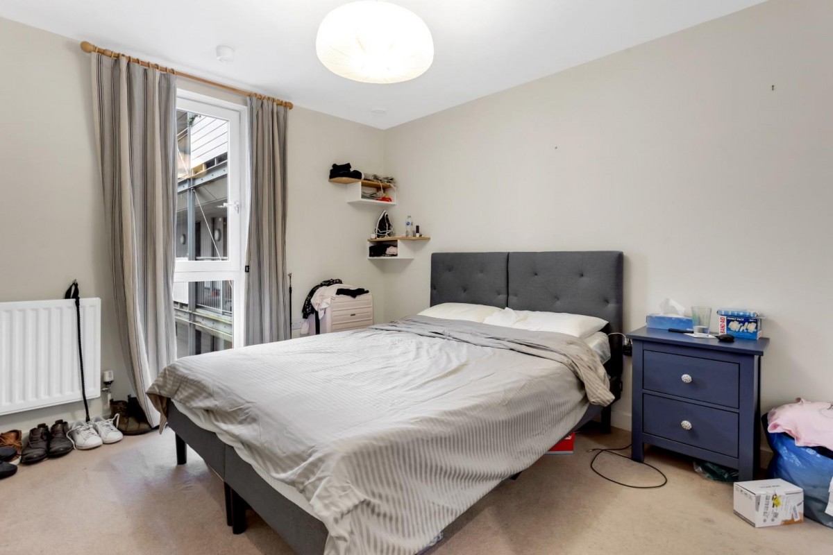 Devizes Street, London, N1