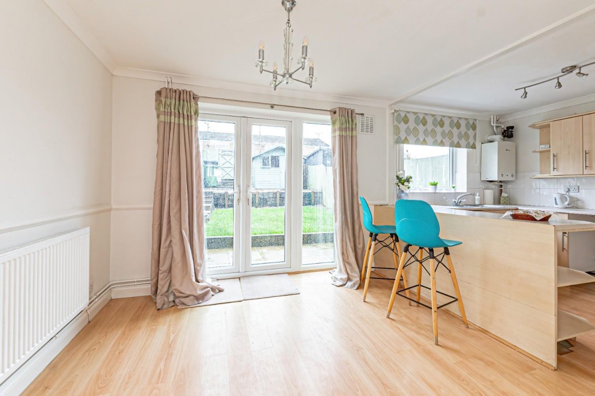 Elizabeth Drive, Tring