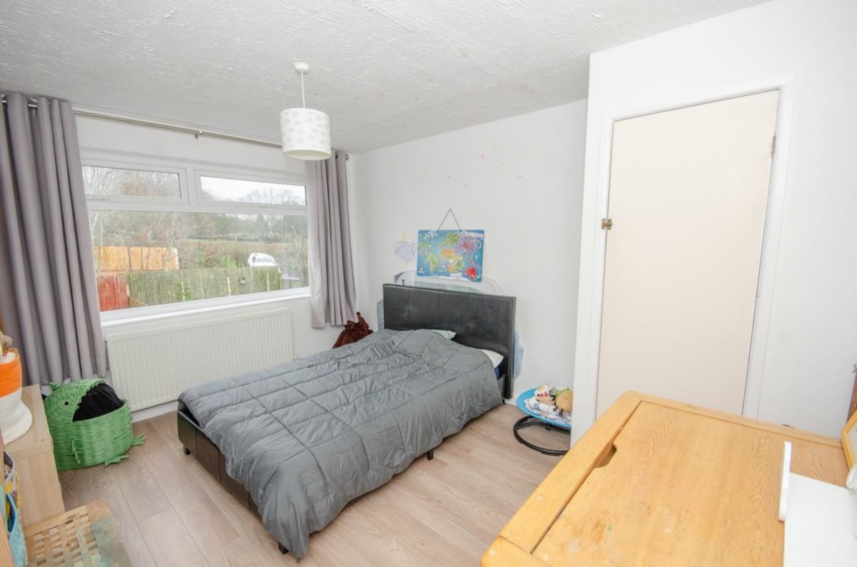 Sutherland Avenue, Downend, Bristol, BS16 6QW