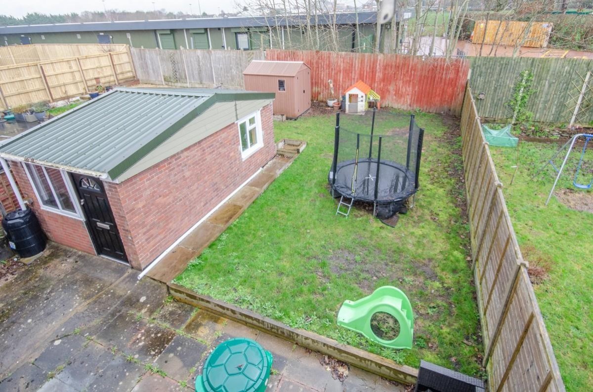 Sutherland Avenue, Downend, Bristol, BS16 6QW