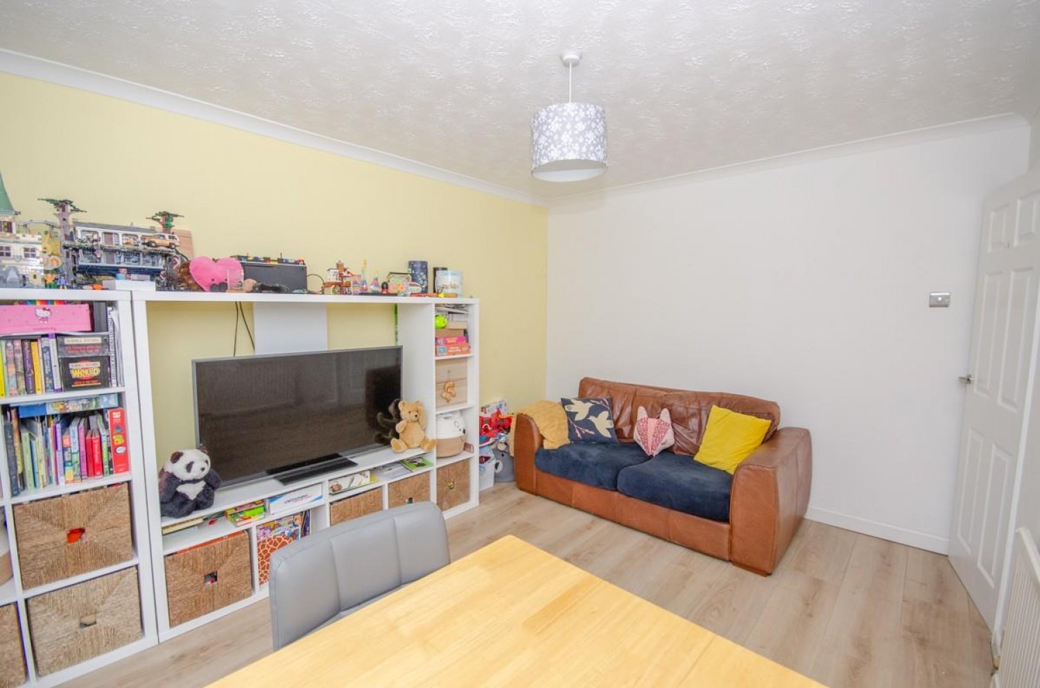 Sutherland Avenue, Downend, Bristol, BS16 6QW