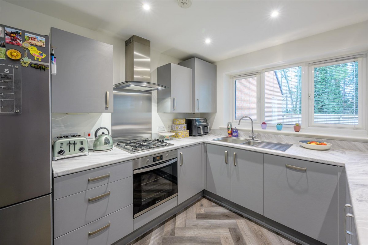 Red Oak Drive, Lea Castle, Cookley, DY10 3GH