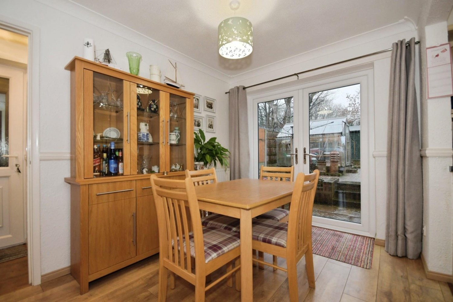 Hillside Drive, Walton, Chesterfield, S40 2DB