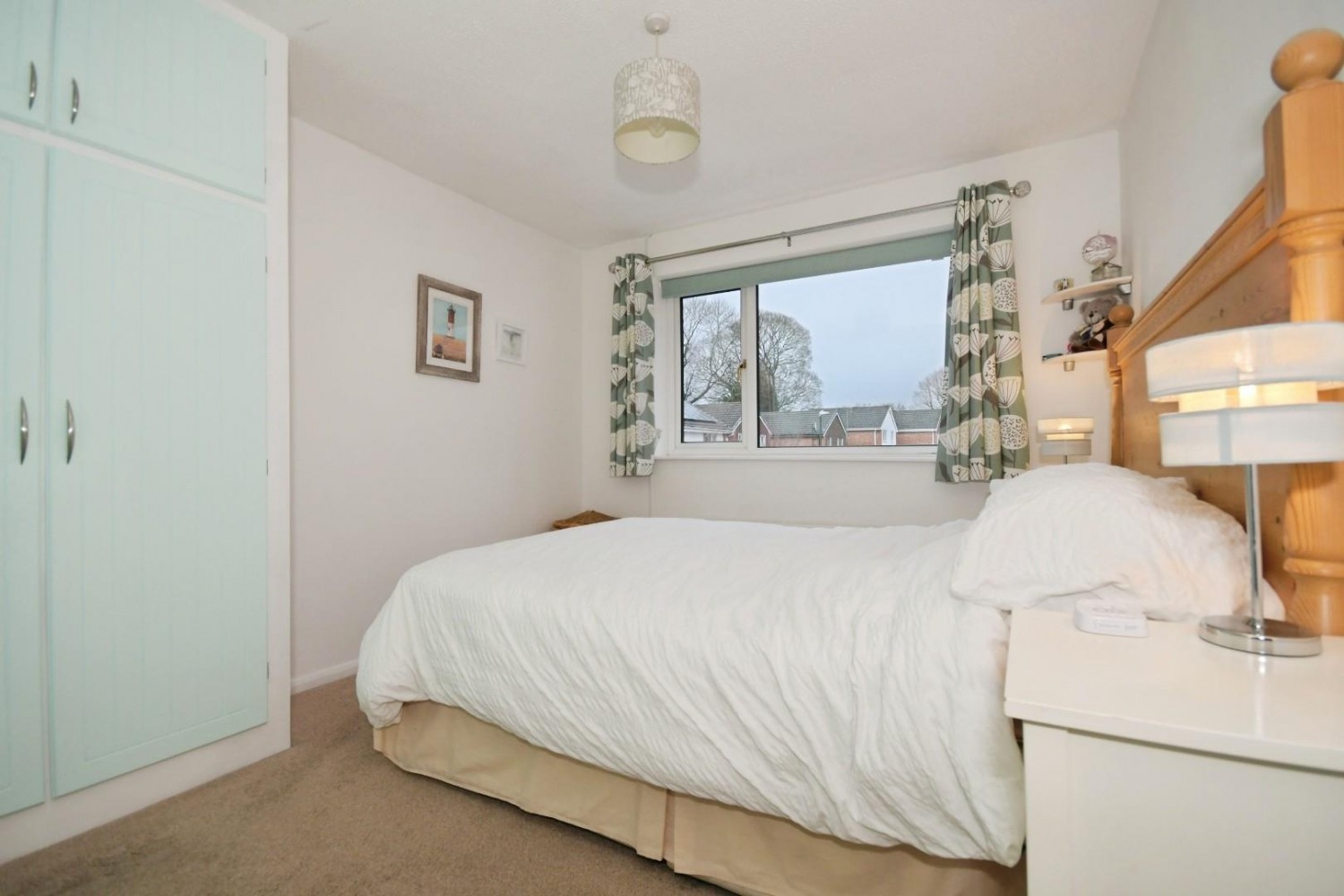 Hillside Drive, Walton, Chesterfield, S40 2DB