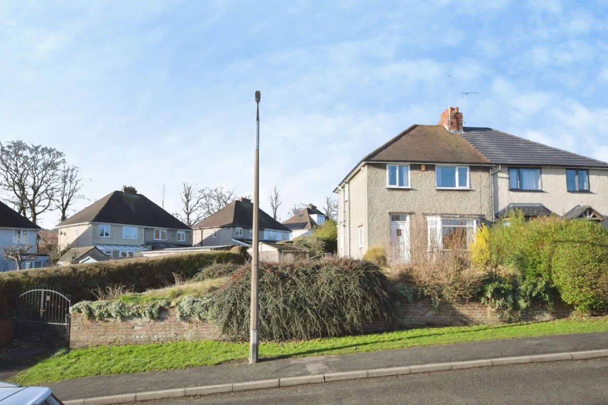 Wingfield Road, New Tupton, Chesterfield, S42 6XY