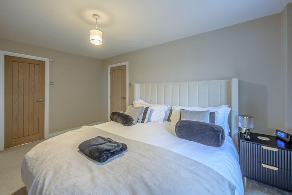 High Park Crescent, Sedgley