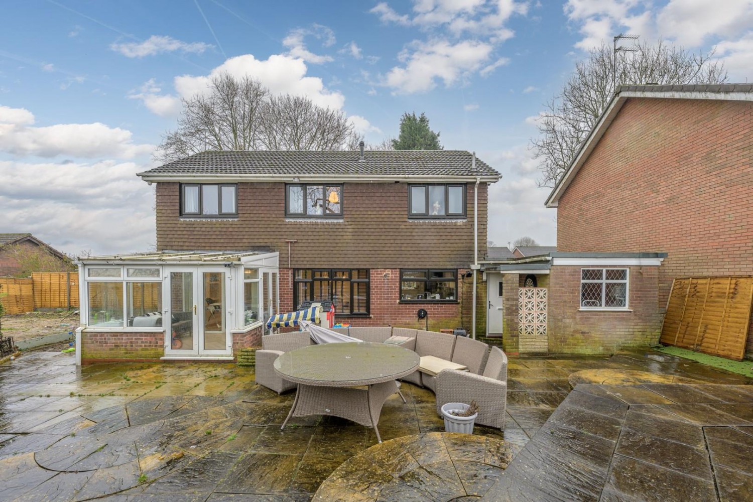 High Park Crescent, Sedgley