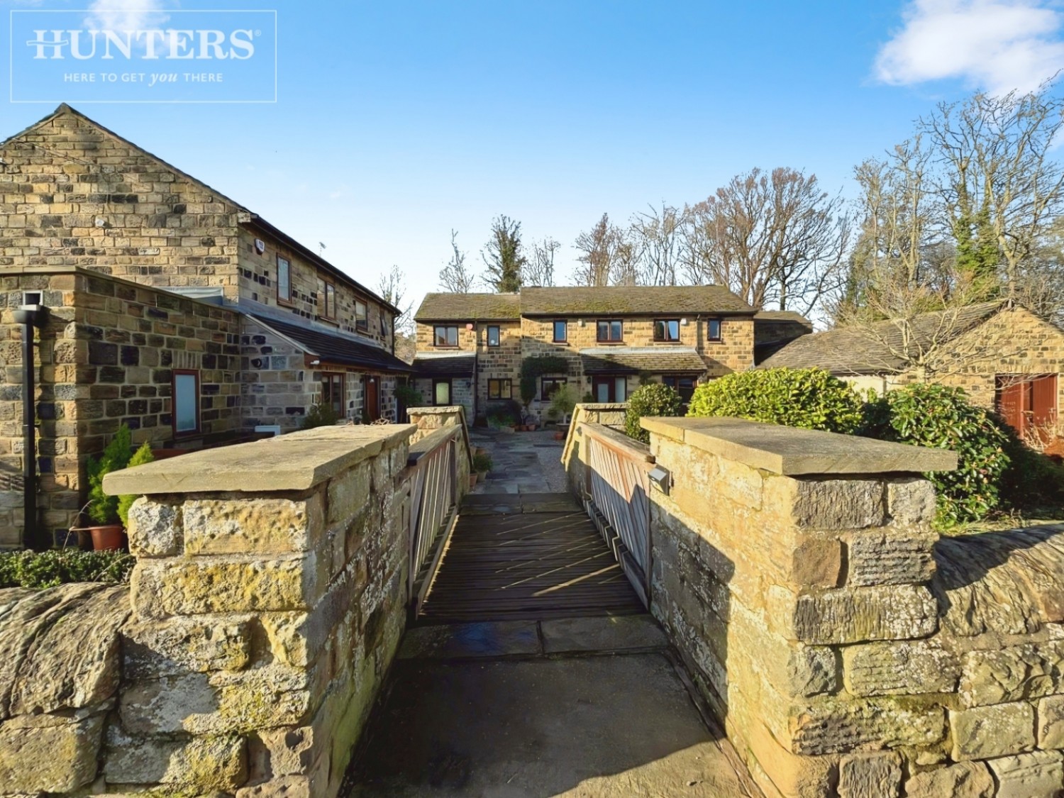 Alexander Gardens, Cawthorne, Barnsley, S75 4EW