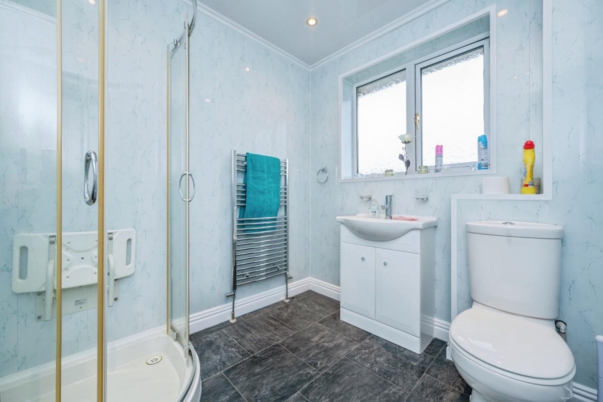 Waverton Avenue, Warton, Tamworth