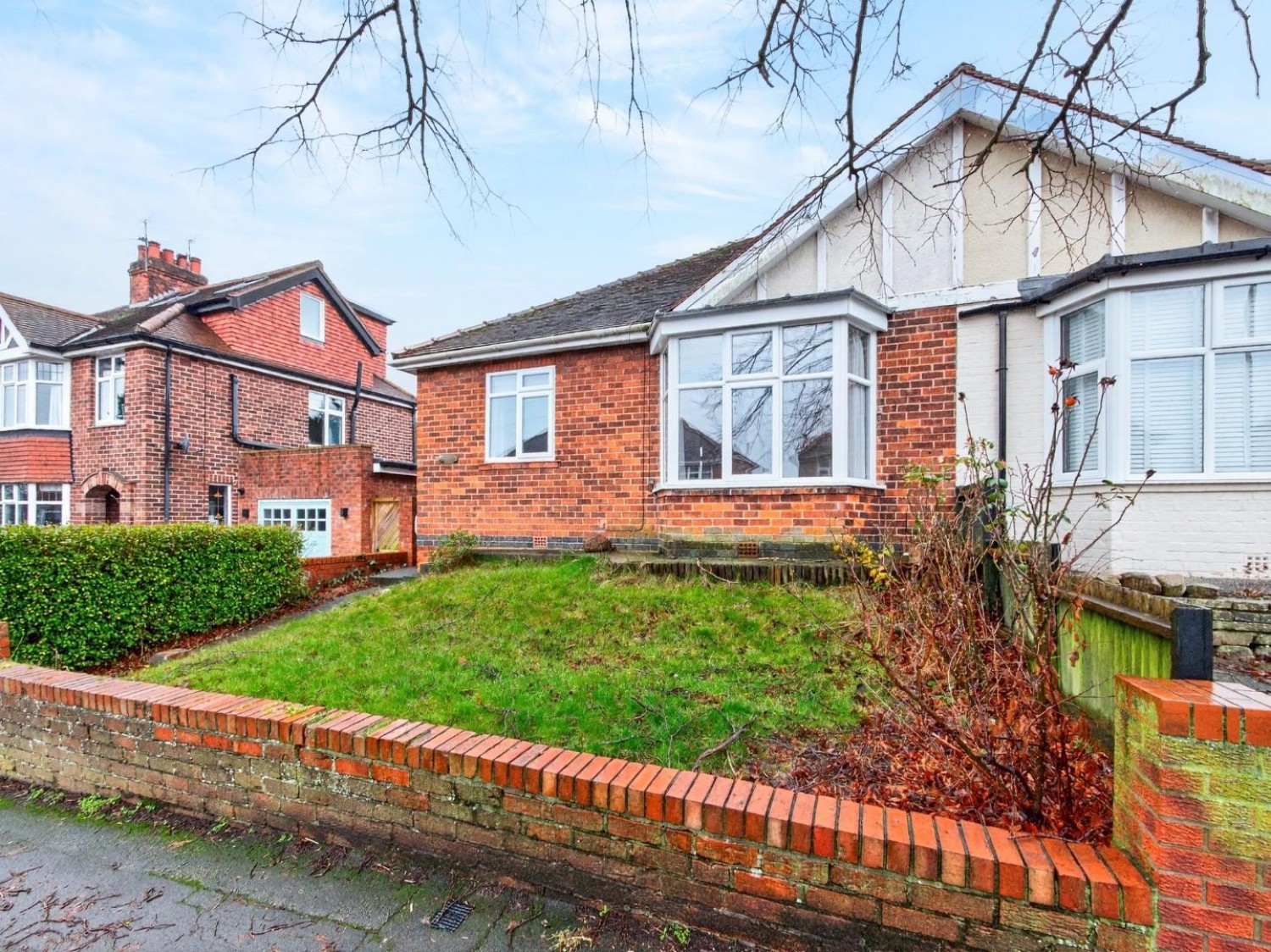2 bedroom Bungalow for sale in Malvern Avenue, York