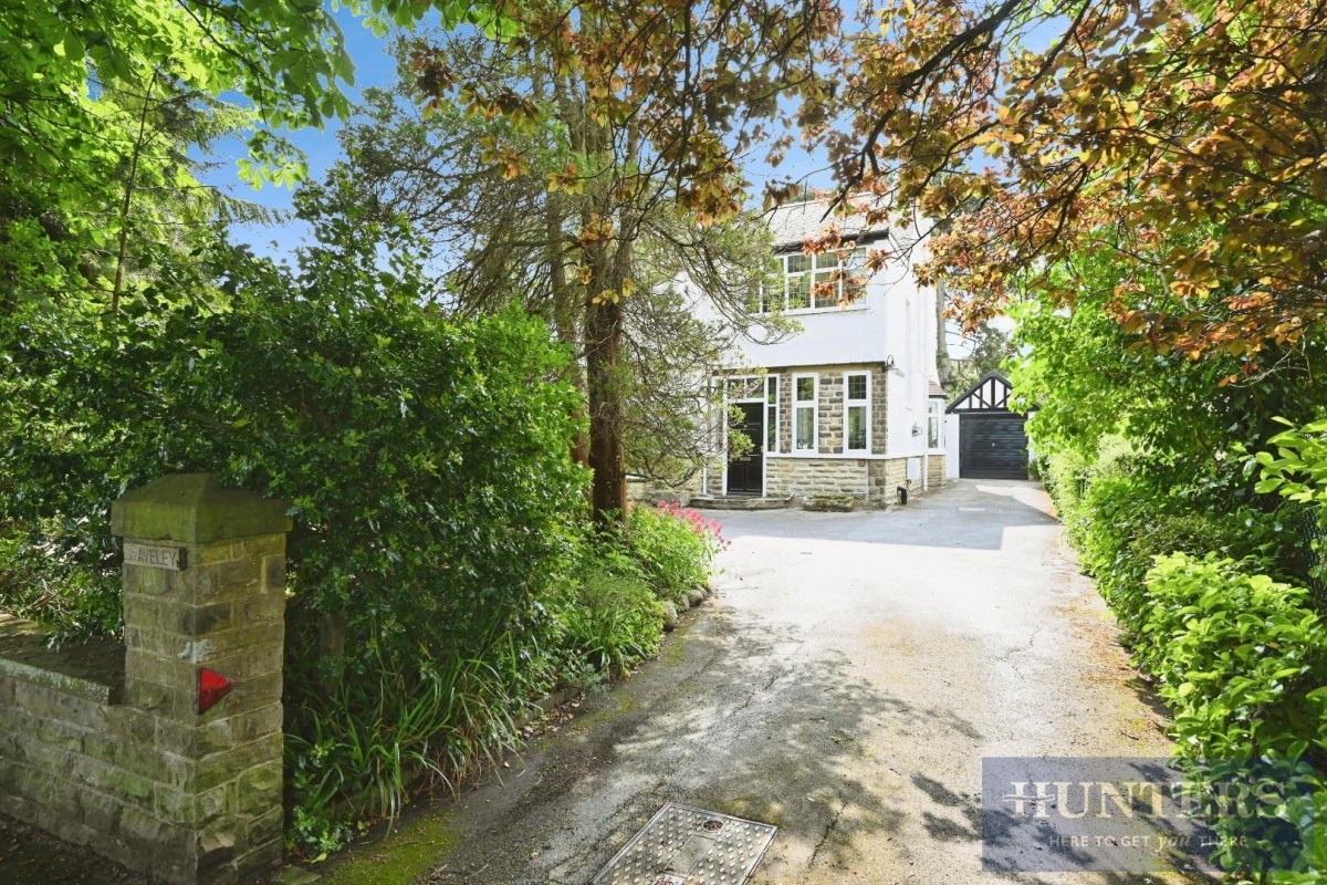 Bradford Road, Guiseley, Leeds
