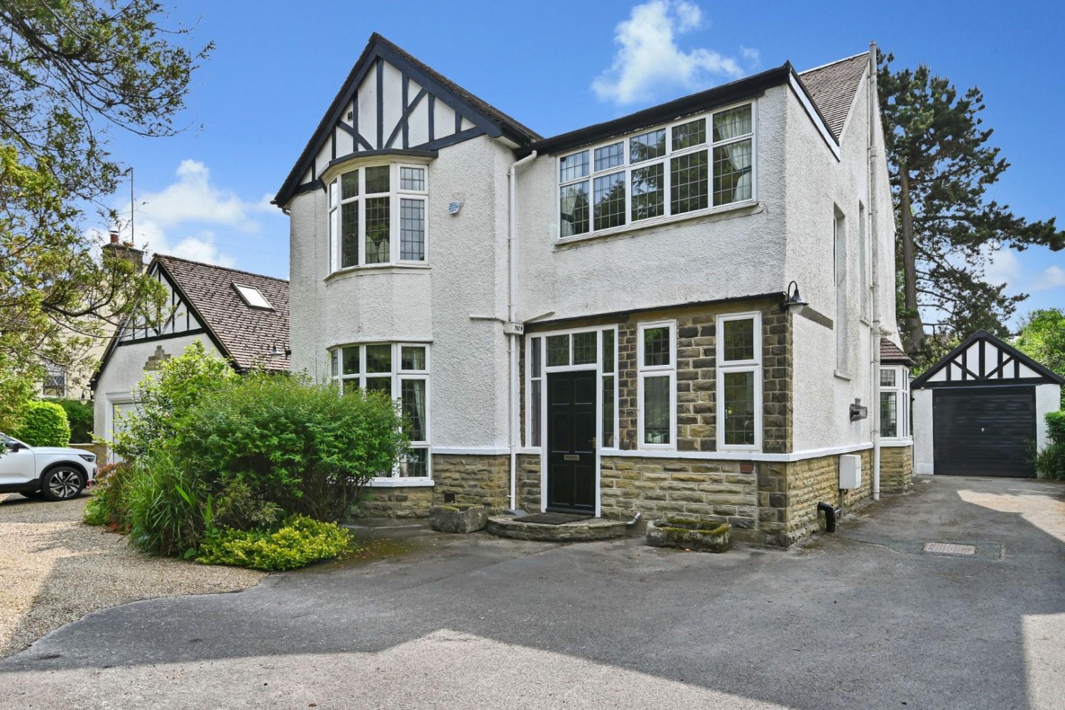 Bradford Road, Guiseley, Leeds